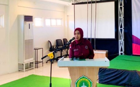 Pengurus BEM dan DPM FH Unisla Periode 2023-2024 Dikukuhkan, ini Harapan Kaprodi