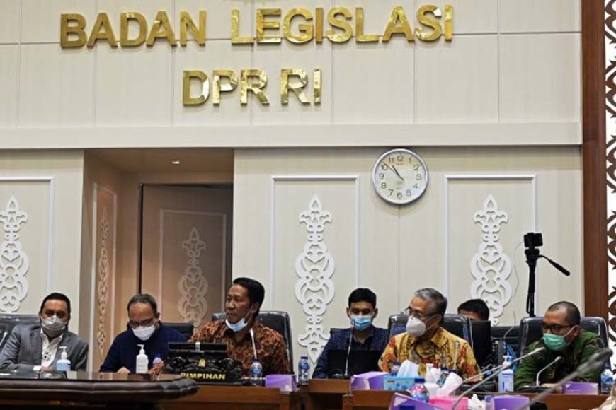 Baleg DPR RI Usulkan Rekomendasi Ombudsman Bersifat Mengikat
