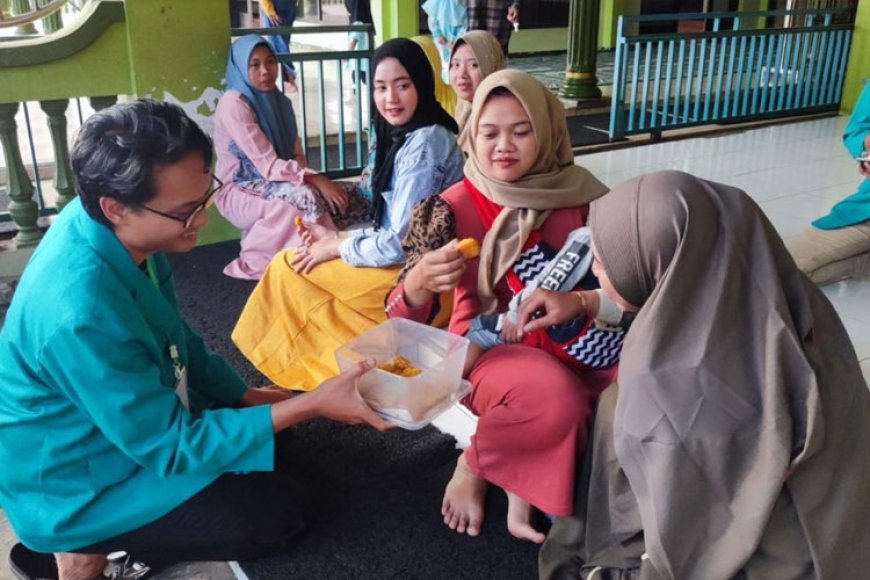 KSM&#45;T 12 Unisma Malang Lakukan Branding dan Pemasaran Nugget Sayur Sebagai Produk Baru Desa Madiredo