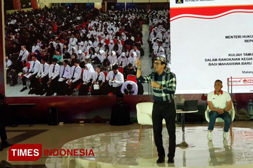 Datangi UB, Menkumham Yasonna Laoly Beri Materi Bela Negara Untuk Maba