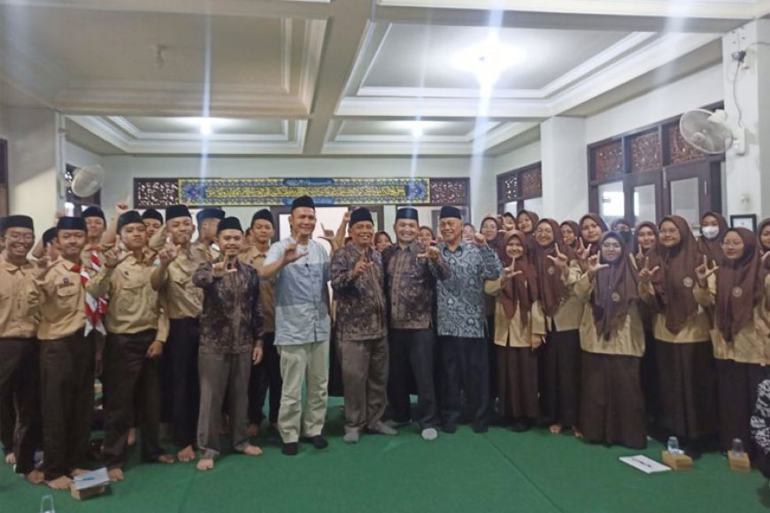 PPLK FAI UNISMA Sukses Gelar Seminar Literasi di Era Digital