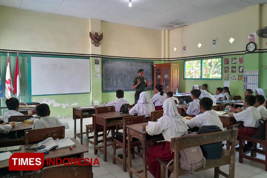 Babinsa 0814/09 Ajak Siswa SD di Jombang Aplikasikan Sila Pancasila