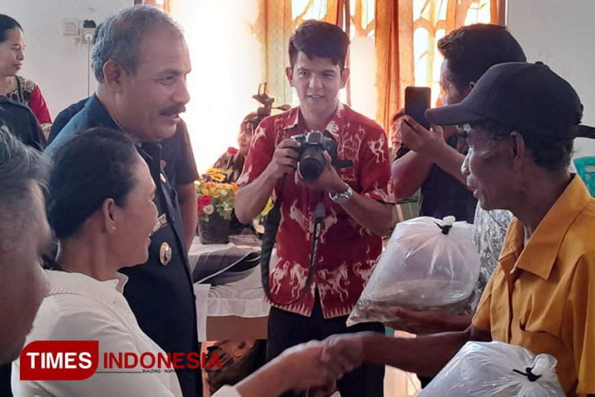 Kampanye Gemarikan, Bupati Sumba Timur Ajak Masyarakat Kahaungu Eti Makan Ikan