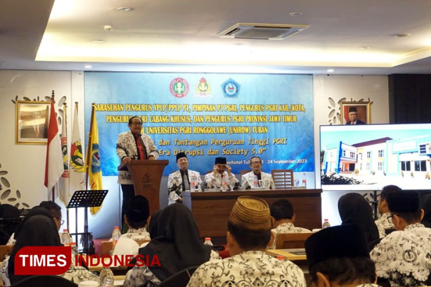 Saresehan PGRI Jawa Timur Bahas Disrupsi dan Society 5.0