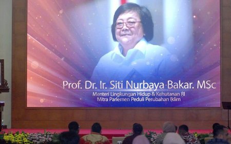 KLHK Sabet Kategori Mitra Parlemen Peduli Perubahan Iklim di KWP Awards 2023