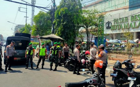 Patroli Bersama Kodim 0833 Kota Malang Kuatkan Sinergitas TNI-Polri Menjaga Keamanan