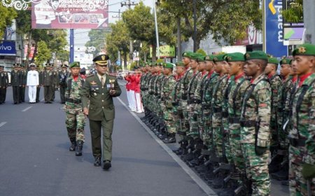 Peringatan HUT ke-78 TNI di Kodim 0808, Forkompinda Blitar Raya Kompak Ikuti Upacara