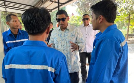 Wali Kota Kediri Tinjau Pelatihan Pengelasan Dalam Pelatihan Kewirausahaan dan Keterampilan