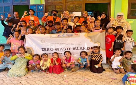 Peduli Lingkungan, Tim Zero Waste UISI Gelar Workshop Pembuatan Kompos dan Ecobrik