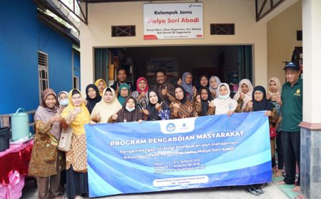 Dosen UMBY Beri Pelatihan Digitalisasi Jamu Tradisional Mulya Sari Abadi Bantul