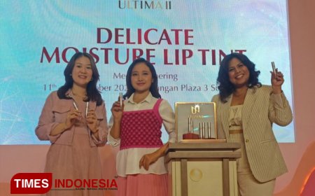 Lip Tint Beraroma Dessert Lezat dan Teknik Ombre Masih Jadi Tren Pulas Bibir