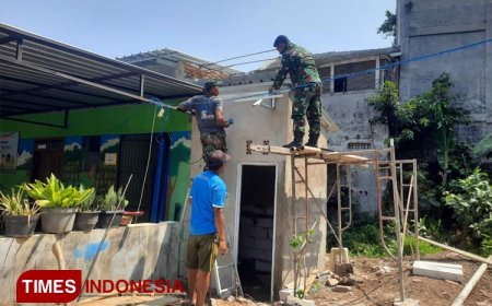 Kodim 0833/Kota Malang Bangun Jamban Untuk Masyarakat Binaan