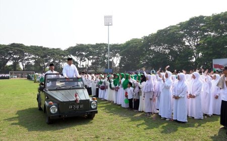 Ribuan Santri, Siswa, dan Guru Madrasah Meriahkan Peringatan Hari Santri di Kediri