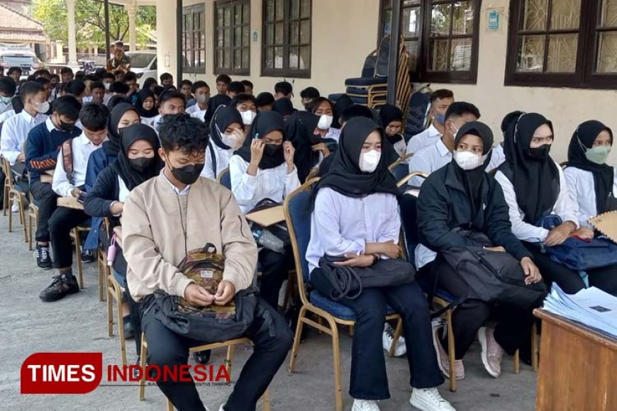 Ratusan Pencari Kerja Antusias Datangi Dinas K2UKM Majalengka