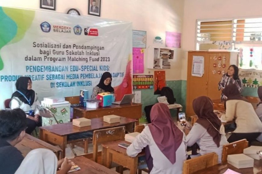 Matching Fund Kedaireka 2023: Mahasiswa PGSD dan Dosen UNIPMA Uji Coba Media Pembelajaran Adaptif di Sekolah Inklusi Magetan