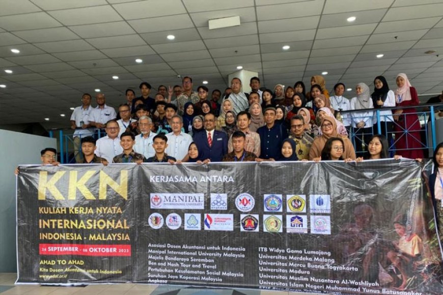 Prodi Akuntansi UMBY Terjunkan Mahasiswa KKN ke Angkasa Malaysia