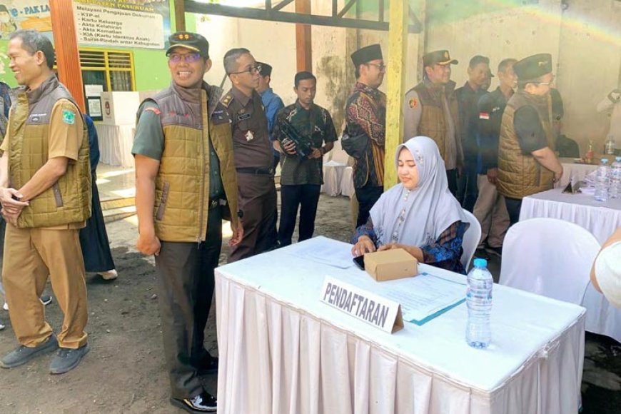 Dandim Pasuruan dan Forkopimda Tinjau Pelaksanaan Pilkades Serentak