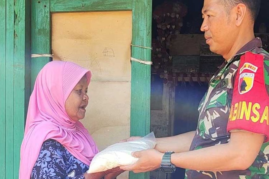 Babinsa Koramil Grujugan Menyisihkan Rezeki untuk Membantu Warga Kurang Mampu