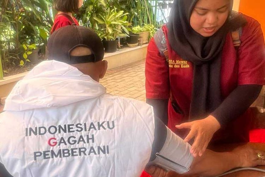 Relawan Pengukuhan GP Menjadi Presiden Rakyat Menggelar Cek Medis Gratis di Malang