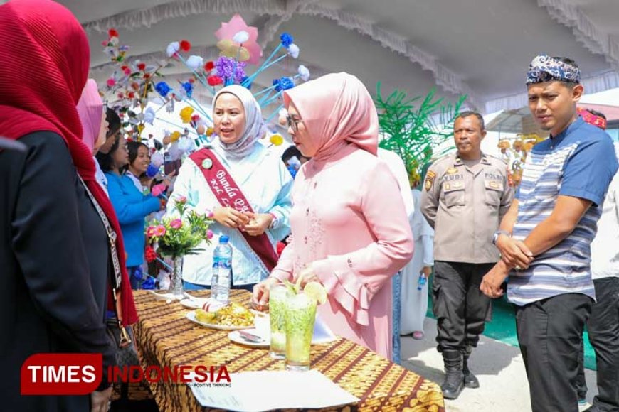 Berharap Jadi Destinasi Religi, Festival Telur Digelar di Masjid Terapung Loktuan