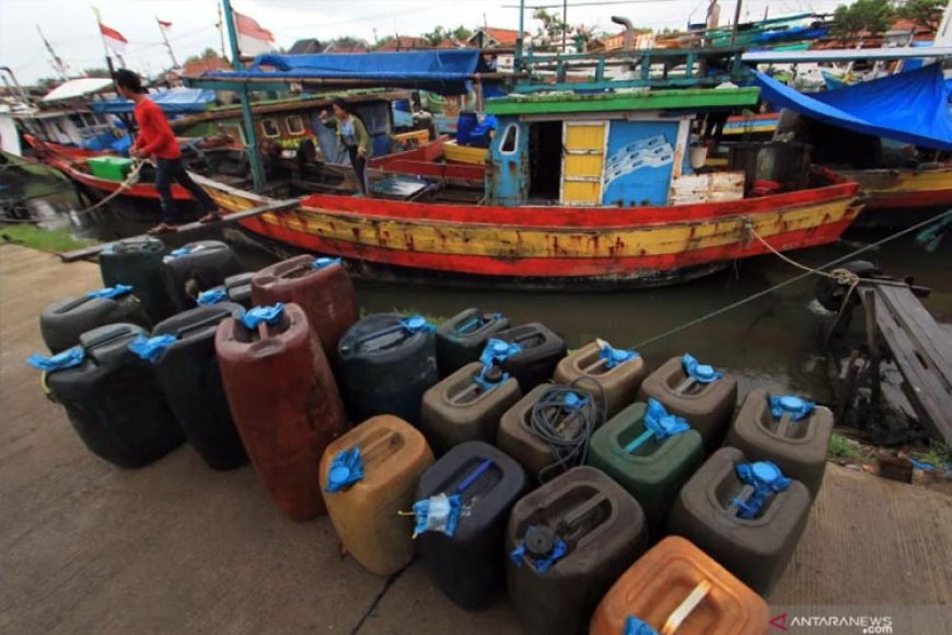Nelayan Pati Kesulitan Mendapat BBM, Pertamina Pastikan Stok Anam