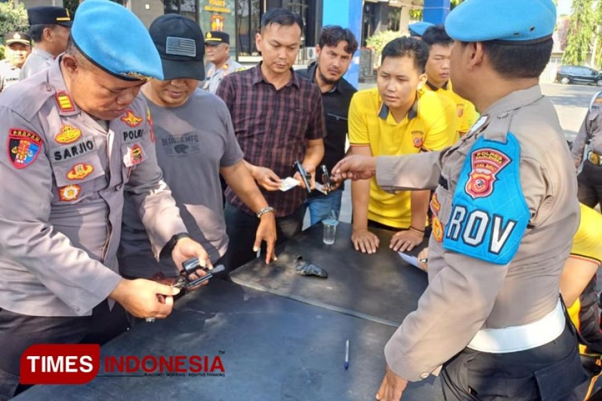 Propam Periksa Senpi hingga Tes Urine Anggota Polres Majalengka