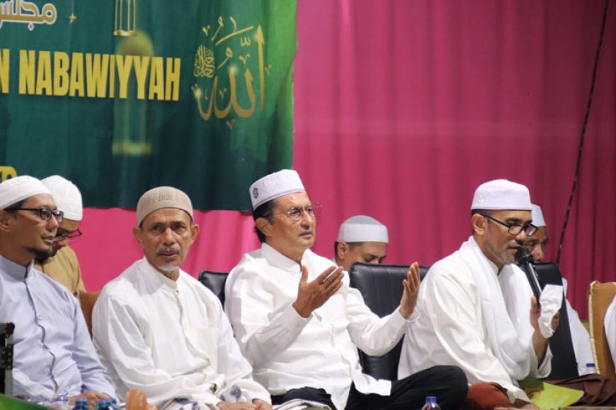 Fadel Muhammad Menghadiri Majelis Maulid Arbain An Nabawiyah di Gorontalo