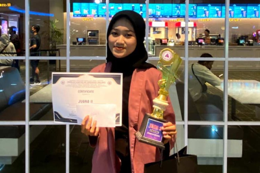 Mahasiswa Humaniora UIN Malang Raih Peringkat II Lomba MC Nasional