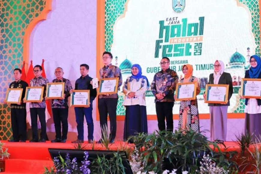 Halal Center UIN Malang Sabet Penghargaan Gubernur Jawa Timur