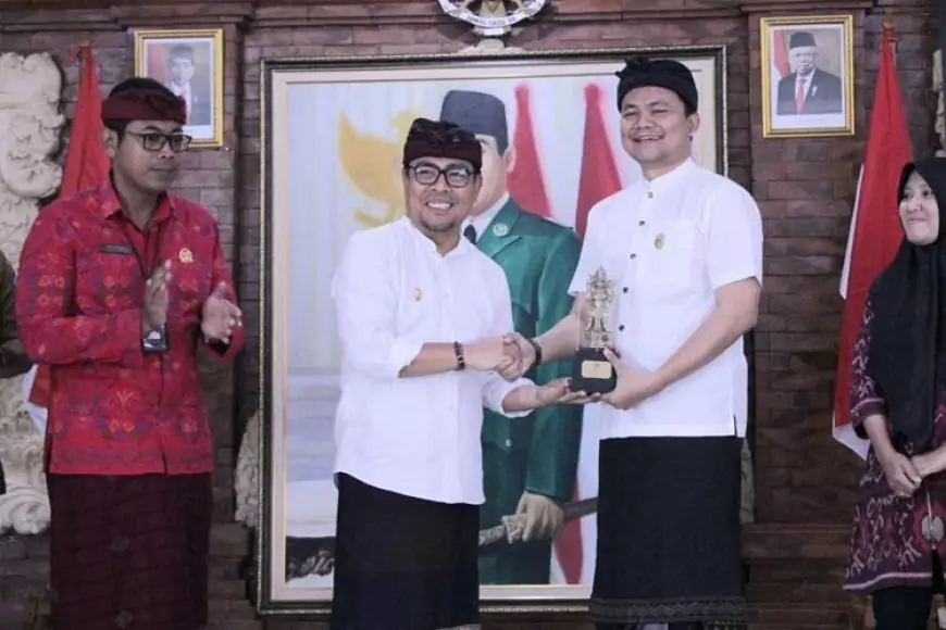 Desa Tegal Harum Denpasar Komitmen Optimasi Keterbukaan Informasi Publik untuk Penilaian Nasional