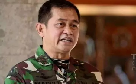 Cerita Dibalik Program Pembangunan Listrik di Papua, Letjen Maruli Ungkap Anggota Harus Belanja Bareng Mama Papua