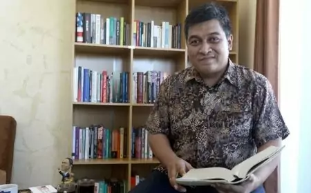 Tergerusnya Elektabilitas Prabowo-Gibran Bukti Rakyat Kecewa