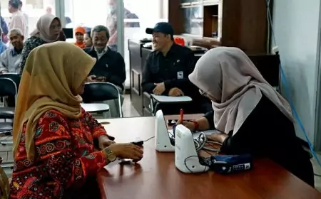 Peringati HUT Ke-52 Korpri, UM Gelar Cek Kesehatan Bersama