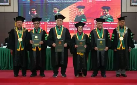 Pengukuhan 4 Guru Besar FE UNJ Dalam Bidang Manajemen dan Akuntansi