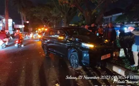 Tiga Mobil Terlibat Kecelakaan Beruntun di Suhat Kota Malang