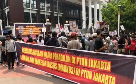 Kawal Independensi Hakim, Massa Desak Hakim PTUN Jakarta Tak Khianati Putusan MA