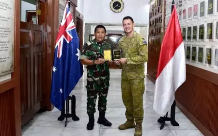 Pelepasan Mayor Michael Kitting di Akademi Militer Magelang