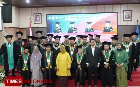 UNJ Kukuhkan 3 Guru Besar FIS dan 1 Guru Besar FMIPA