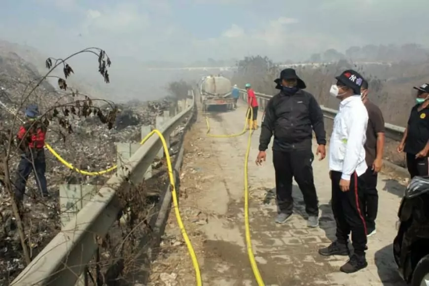 Kebakaran TPA Suwung Tertangani, Walikota Denpasar Tetap Fokus Pantau Titik Api