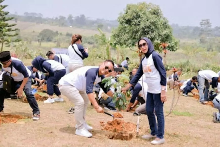 Farrasindo Perkasa Group Rayakan HUT ke&#45;22, Dukung Pelestarian Lingkungan Tanam Ratusan Pohon
