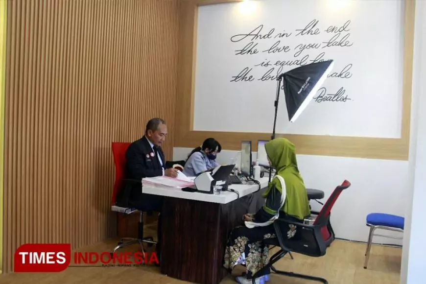 Kantor Imigrasi Malang Raih Predikat Unit Pelayanan Publik Berbasis HAM 2023