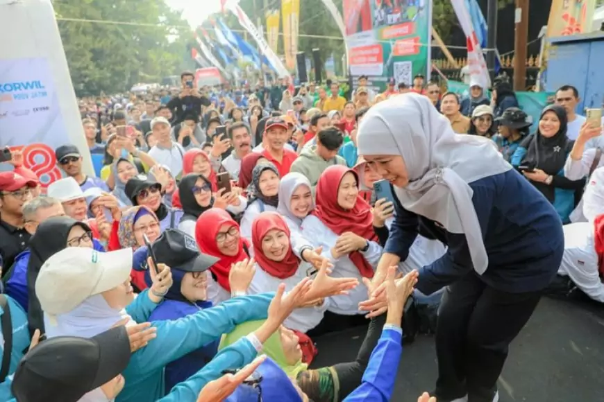 Titik Pamungkas HUT ke&#45;78 Jatim, Ribuan Masyarakat Berkumpul di Bakorwil Malang