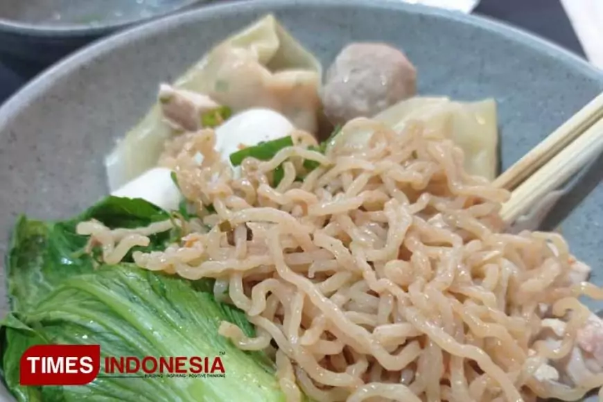 Pertama di Jakarta Timur, Bakmie Taat Dengan Citarasa Szechuan yang Halal