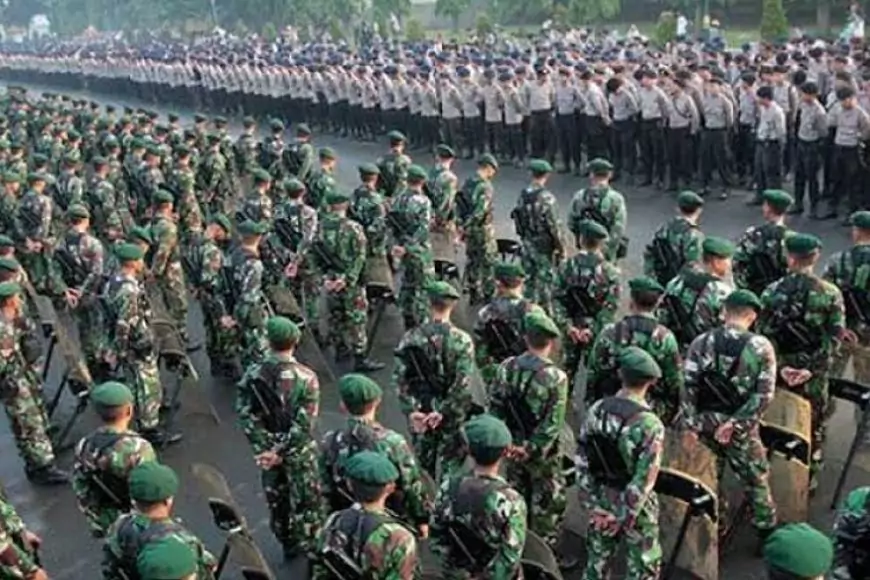 Jangan Jerumuskan TNI/Polri dalam Politik Praktis Pilpres 2024
