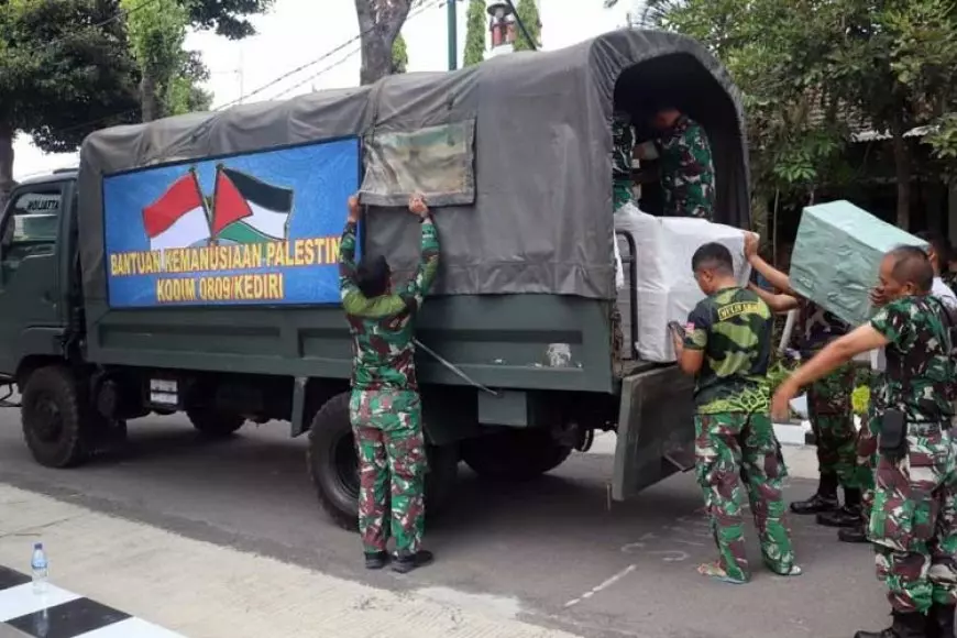 Kodim 0809 Kediri Kirim 2 Truk Bantuan Kemanusiaan untuk Palestina