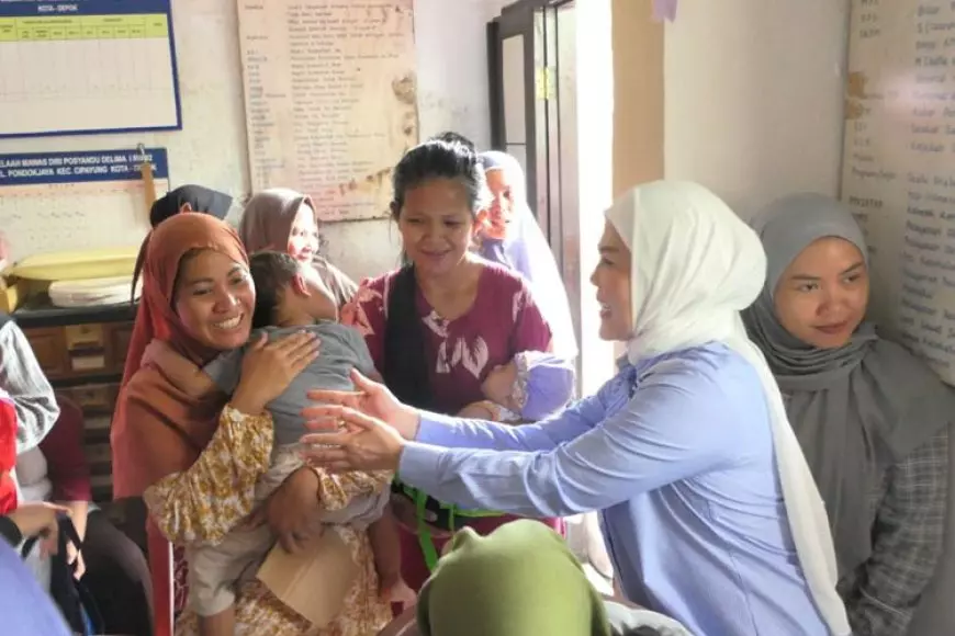 Gandeng BUMN, Intan Fauzi Salurkan Ribuan Paket Bantuan Pangan Cegah Stunting di Depok