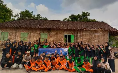 Membangun Jembatan Literasi Melalui Pustaka Rajut Asa