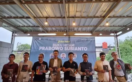 Bedah Buku "Buku Hitam Prabowo" di Surabaya Komit Tolak Pelaku Pelanggar HAM Berat
