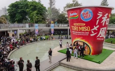 Indomie dan Pop Mie Berkolaborasi untuk Hadirkan Sensasi Baru dengan Indomie x Pop Mie Tori Miso Ramen