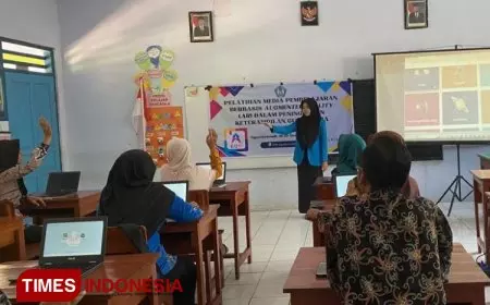 PGSD UNIPMA Gelar Pelatihan Membuat Media Pembelajaran Berbasis Augmented Reality